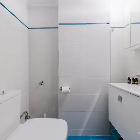 Daire The Modern World Apartment, Vesta Philoxenia *